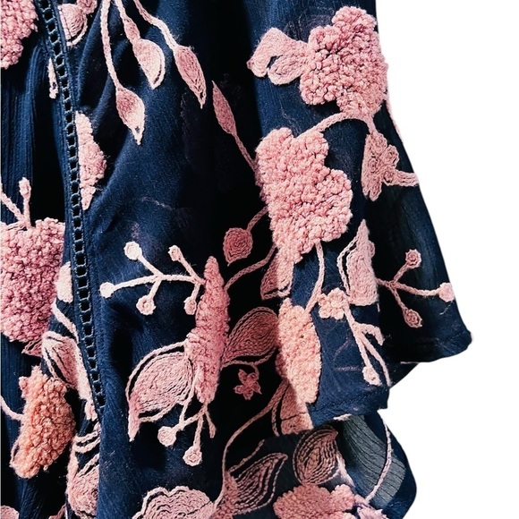 Anthropologie Maeve Size XS Franca Embroidered Floral Textured Blouse Top Women - Picture 3 of 7